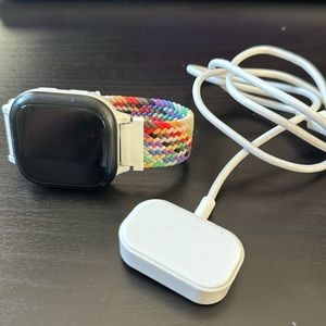 Gizmo 2 watch, charger and stretch band